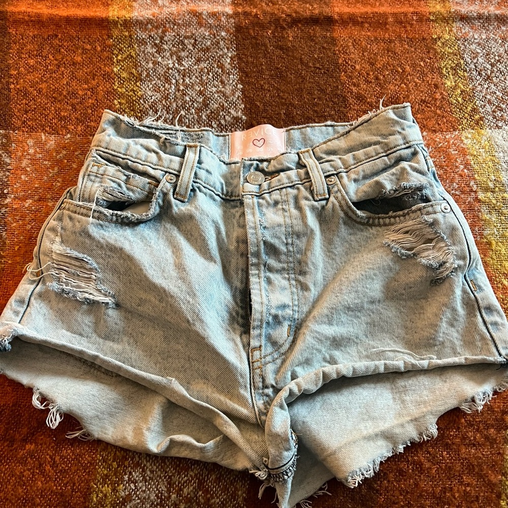 Revice denim blue jean shorts!